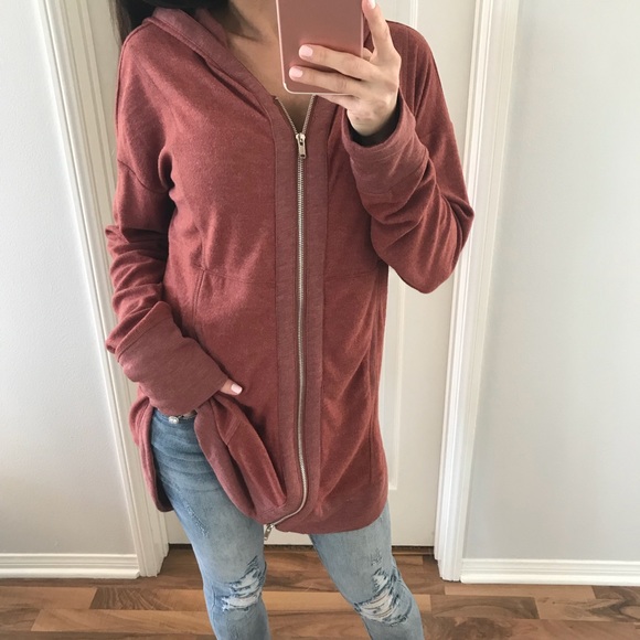 NOT AVAILABLEEE - Picture 2 of 6